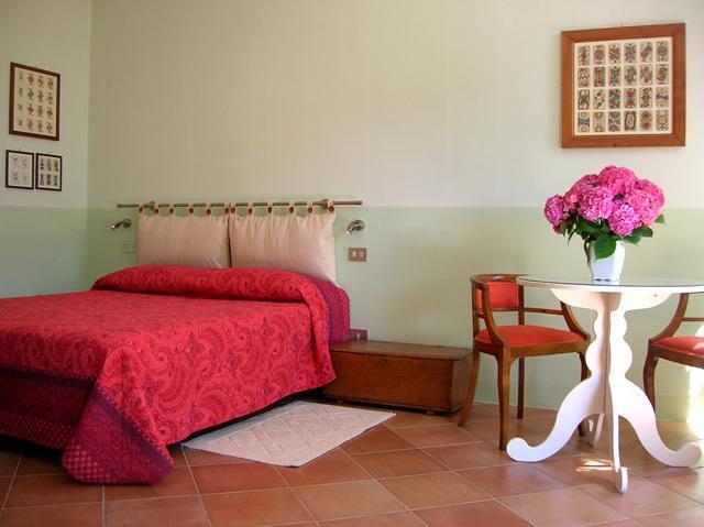 Le Camelie Bed & Breakfast Brissago-Valtravaglia Oda fotoğraf